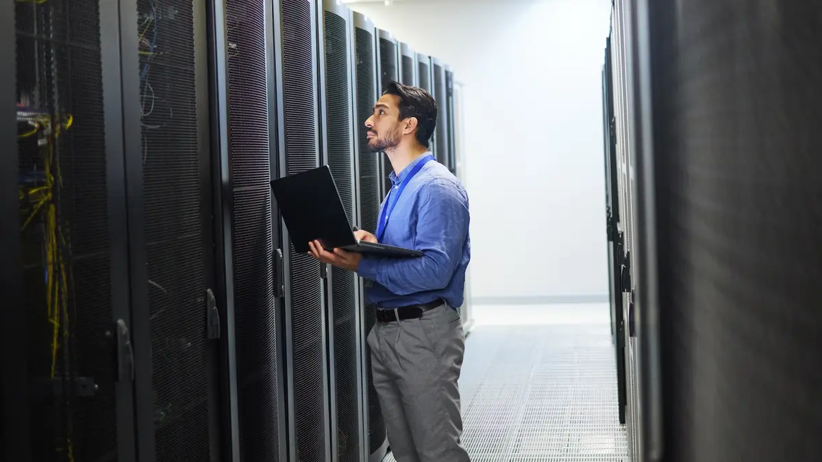 Data-centre.webp